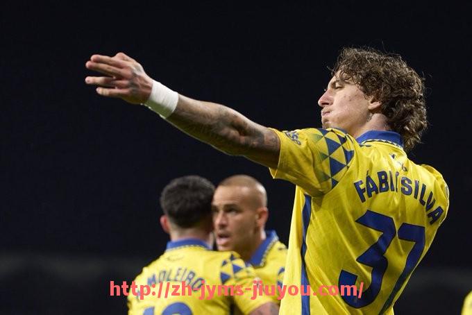 九游jiuyou-世俱杯战术讲解专题：如何解读教练布置？